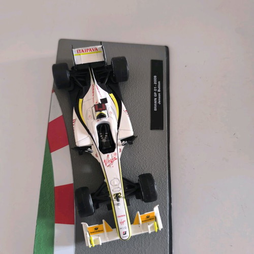 F1 μοντέλο Brawn GP J. Button 1:43 κλίμακα σαν καινούργιο