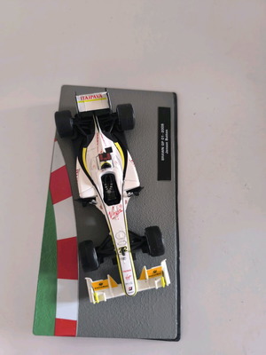 F1 μοντέλο Brawn GP J. Button 1:43 κλίμακα σαν καινούργιο