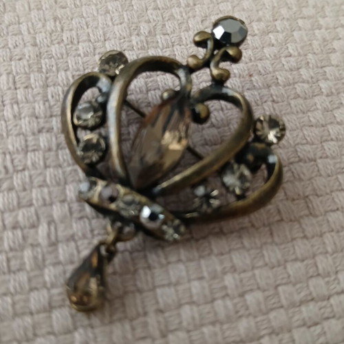 Vintage crown brooches, dark metal with stones, set of 2