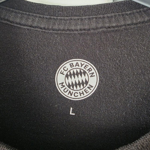 Bayern Munich Neuer short-sleeve shirt used with print wear