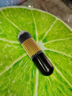 Unisex makeup brush new, thick for base and blush application