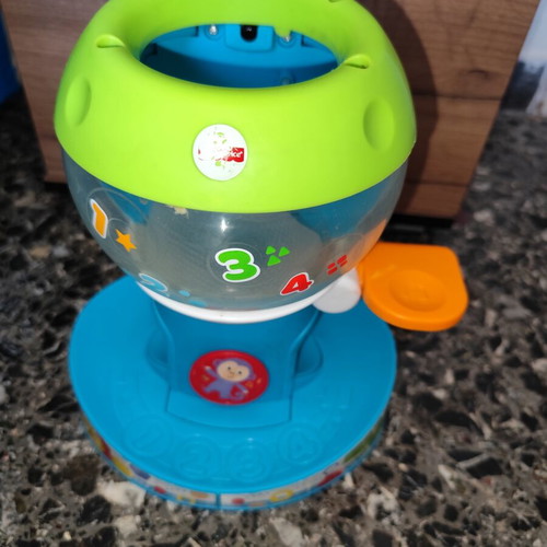 Fisher Price Go Baby Go Swirl'n Tunes Gumball toy