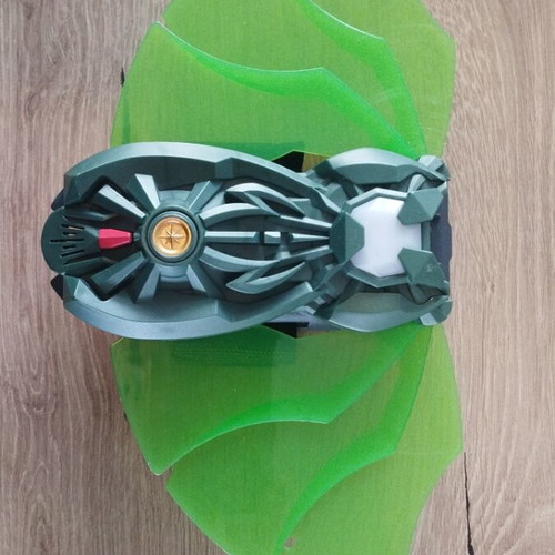 Gormiti Ultra Elemental Bracer like new