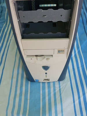 Κουτί pc μεταχειρισμένο, διαστάσεις 45x40x20cm