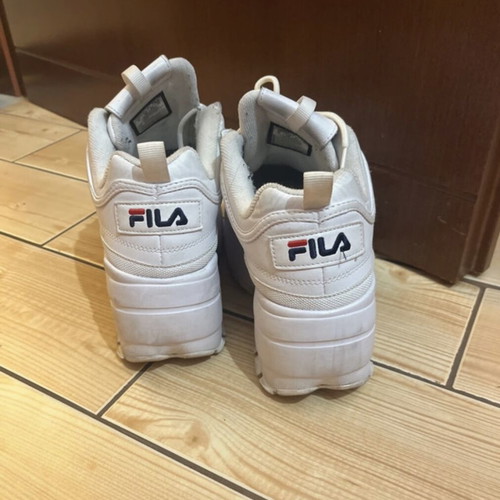 Fila Chunky Sneakers Size 40 Used, White Athletic Shoes