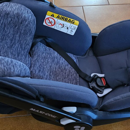 Maxi-Cosi Marble car seat i-Size with Isofix Essential Graphite like new