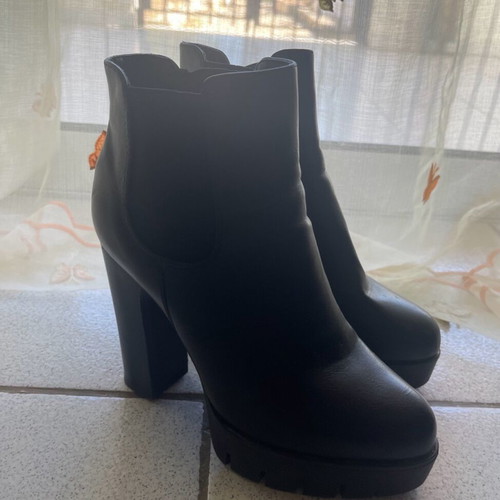 High-heeled ankle boots like new, size 37, black