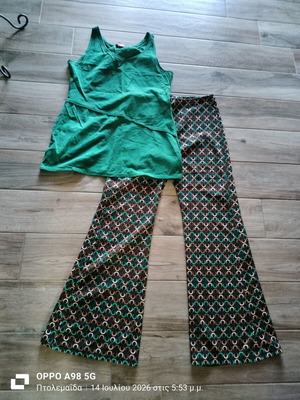 Set with flared pants and top used