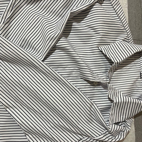Women's striped shirt like new, white with black stripes