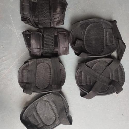 Kneepads, Elbow Pads and Wrist Guards used for Kids
