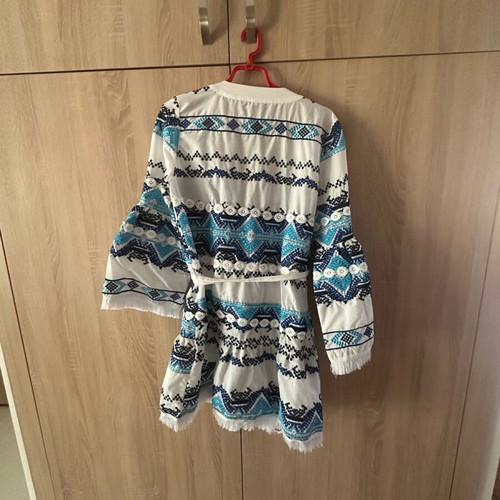 Boho mini dress new with bell sleeves and blue patterns, size M/L