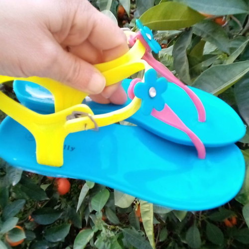 Jelly shoes for girls used, size 30, multicolor sandals