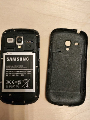 Samsung GT 8190 μεταχειρισμένο, λειτουργία καλή, μαύρο