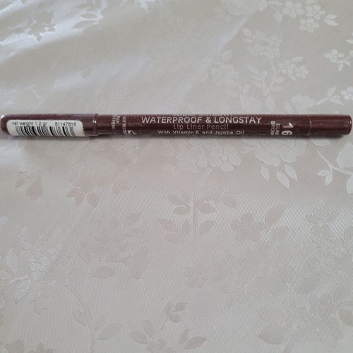 Seventeen lip liner pencil No 16 Glam Brown unused