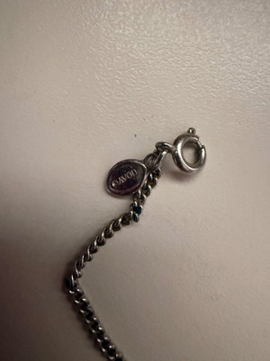Heart pendant necklace