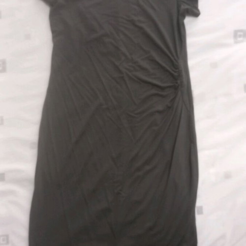 Celestino khaki dress like new, size M 38 10, viscose with elastane