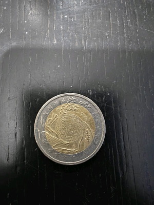 2 euro coins used