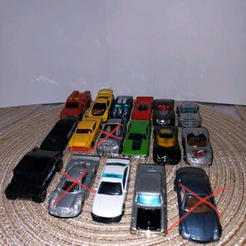 Hot Wheels toy cars used, set of 14 pieces