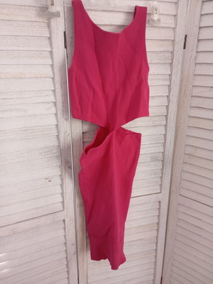 BSB Medium Cut Out Dress like new, pink, size M