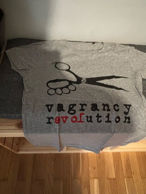 Vagrancy t shirt used, gray, size S