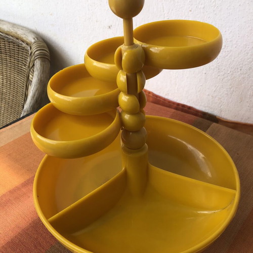 Biodrak rotating serving tray new old stock, crystalized plastic 70’s style