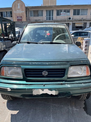 Suzuki Vitara first generation 4x4 compact SUV 1.6L manual