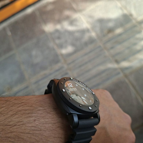 Wristwatch black matte like new with battery men's