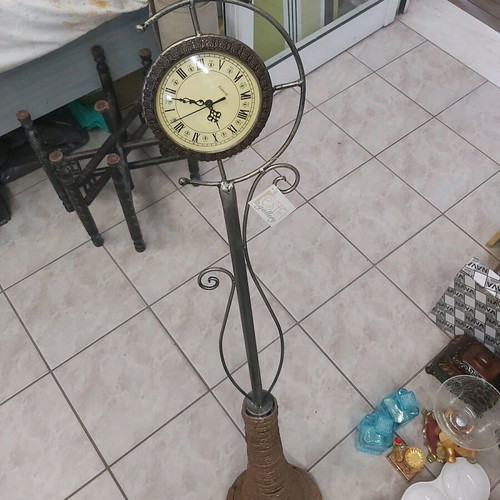 Floor clock new 1.25x20