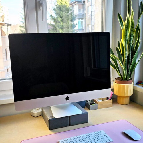Apple iMac 27" Retina 5K 3.1 GHz Intel Core i5 like new, 1TB
