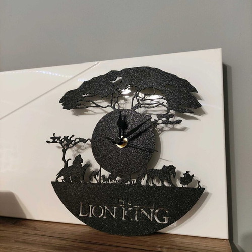 The Lion King wall clock new, analog 20x20 cm