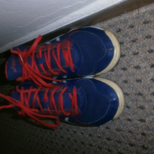 Asics volleyball shoes used, size 41.5, blue and red athletic sneakers