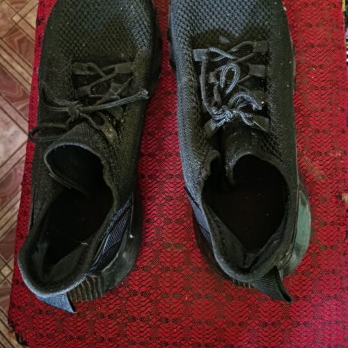 Men's casual shoes size 44, black and blue
