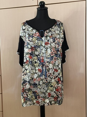 Dina women's tunic like new, black multicolor, size XL