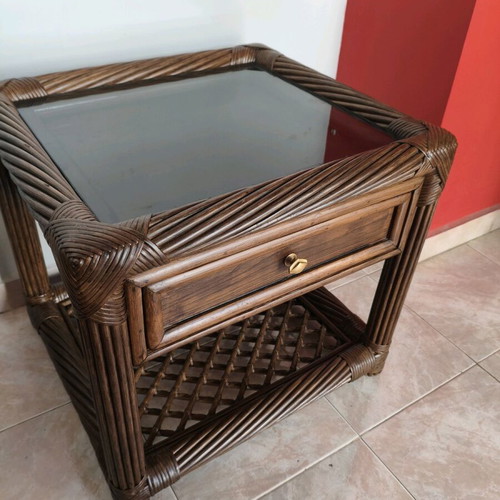 Bamboo bedside tables set like new