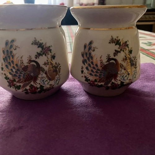 Set of 2 handmade porcelain vases with peacocks and 24K gold used
