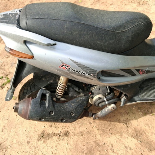 Gilera Runner 125 used, 125cc four-stroke water-cooled silver scooter
