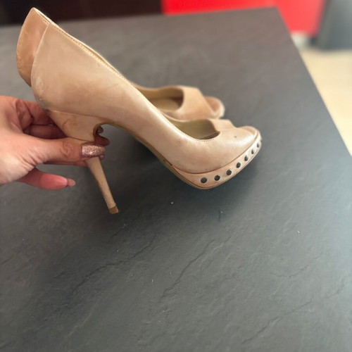 Peep toe pumps used, beige leather, size 38