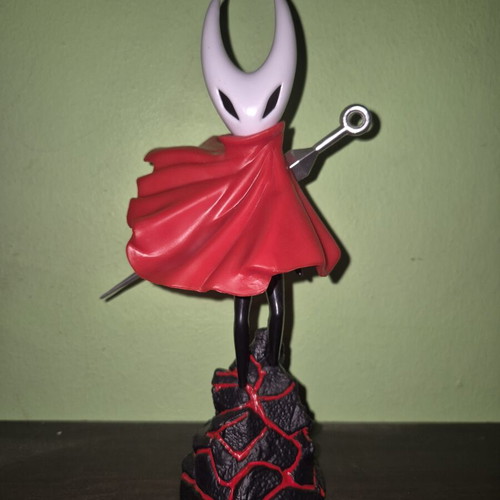 Hollow Knight figure new