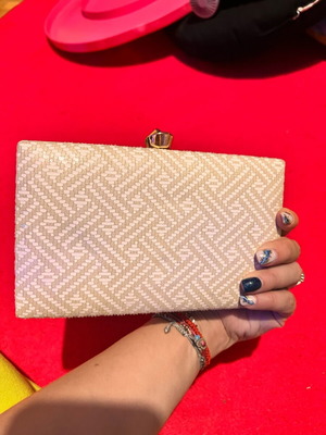 Envelope handbag like new, beige-white