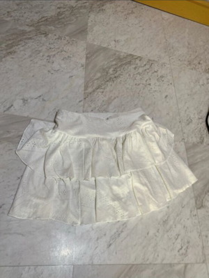 Shein skirt with inner shorts, elastic, white