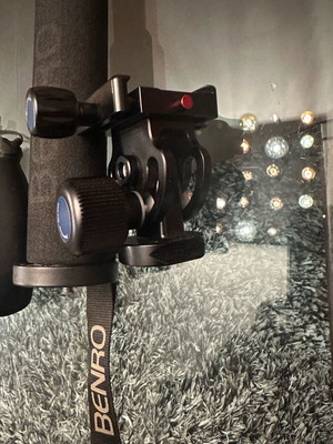 Benro Monopod and Sirui Head like new for photo and video