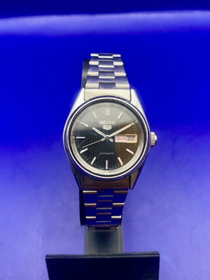 Seiko 5 Ladies Automatic μεταχειρισμένο, γυναικείο ρολόι ασημί