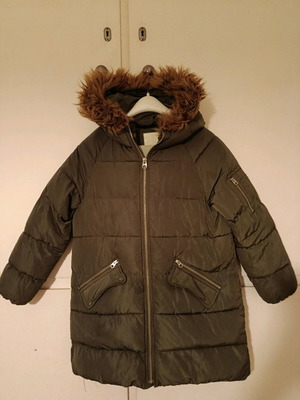Zara girls' jacket size 10, green khaki, like new
