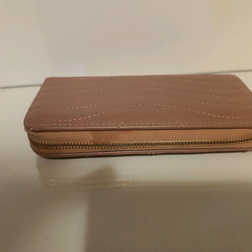 Women's wallet pink like new