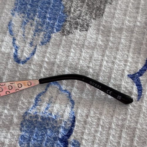 Guess sunglasses, black and silver