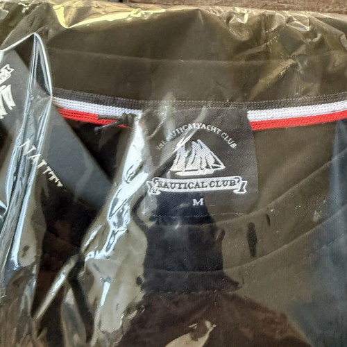 T-shirt new, size M, black
