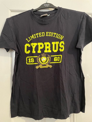 Cyprus Limited Edition T-shirt μέγεθος M μεταχειρισμένο, μαύρο και κίτρινο