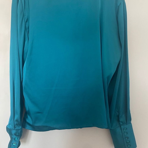 MY T turquoise wrap shirt like new, size L