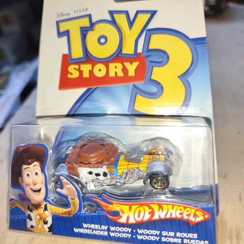 Toy Story 3 Diecast Wheelin Woody 1:64 New Sealed