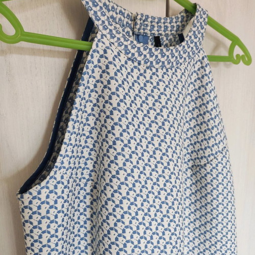 Φόρεμα mini Benetton μεταχειρισμένο με κεντημένο μοτίβο, μέγεθος M/L